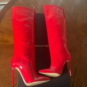 Identitta brand. Size 39(best fit for size 7/38) Brand new with receipt